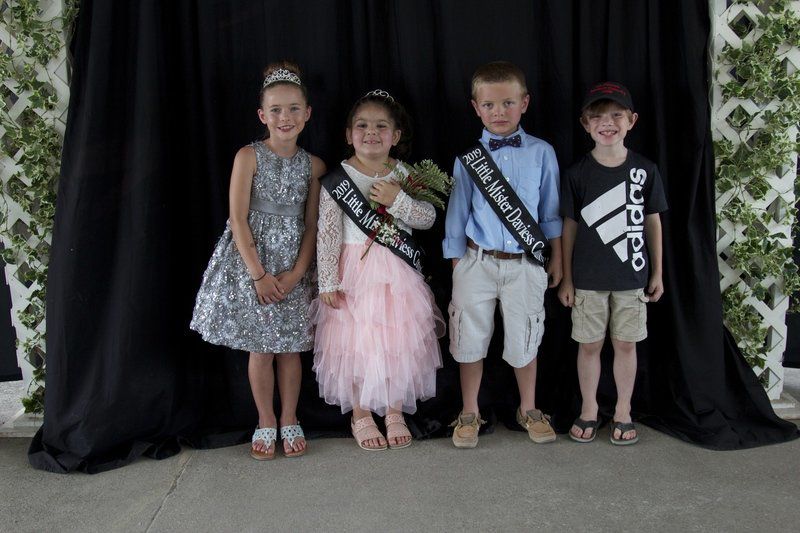 Little royalty